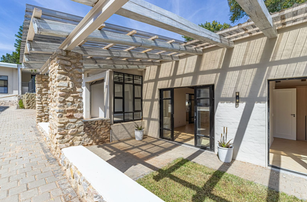 1 Bedroom House