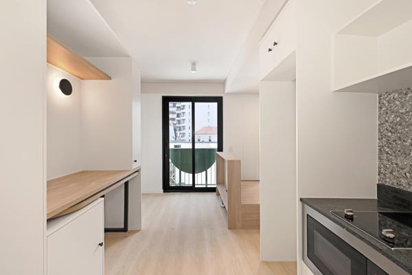 Studio Apartment