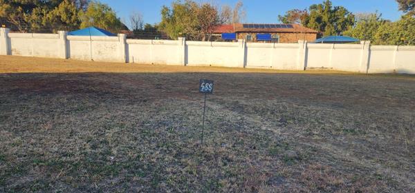 360 m² Land