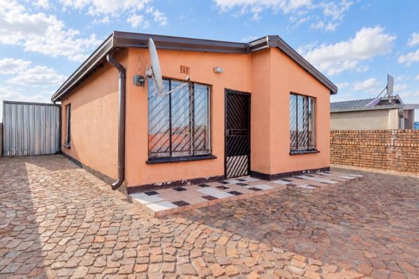 2 Bedroom House