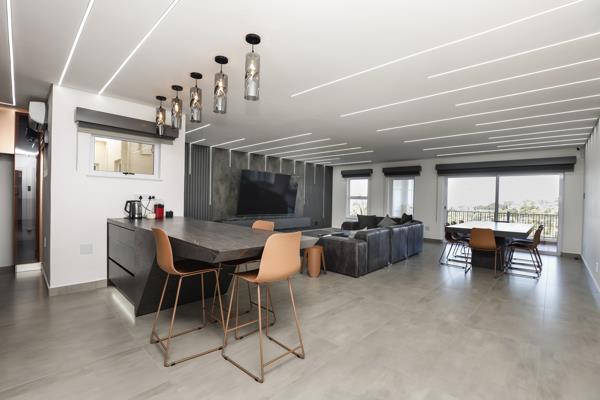 4 Bedroom Townhouse