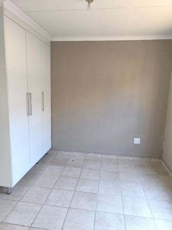 1 Bedroom House