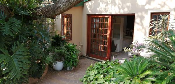 1 Bedroom Garden Cottage