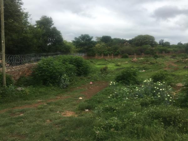 2 795 m² Land