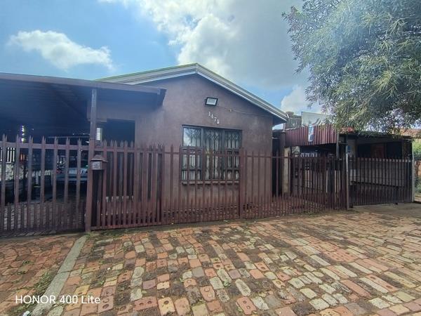 2 Bedroom House