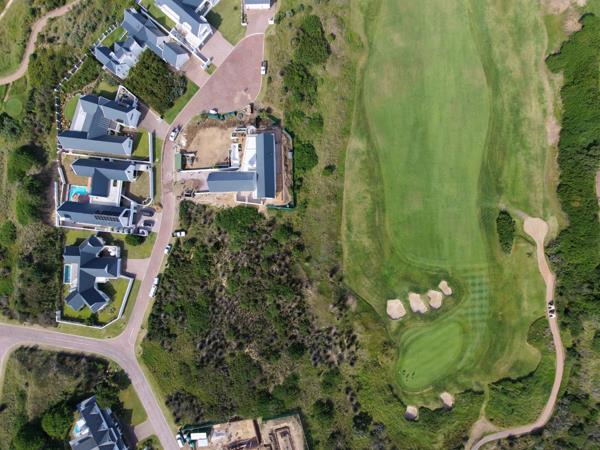 1 655 m² Land