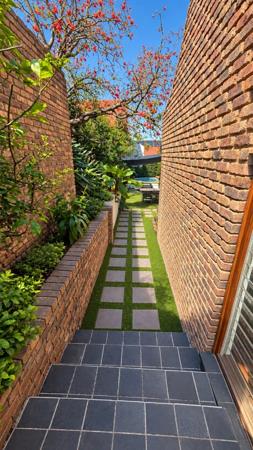 4 Bedroom Townhouse