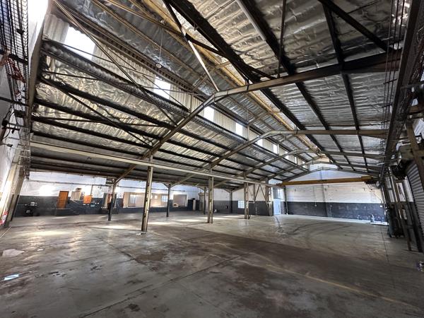 1 390 m² Industrial space