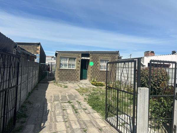 2 Bedroom House
