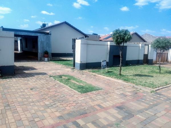 3 Bedroom House