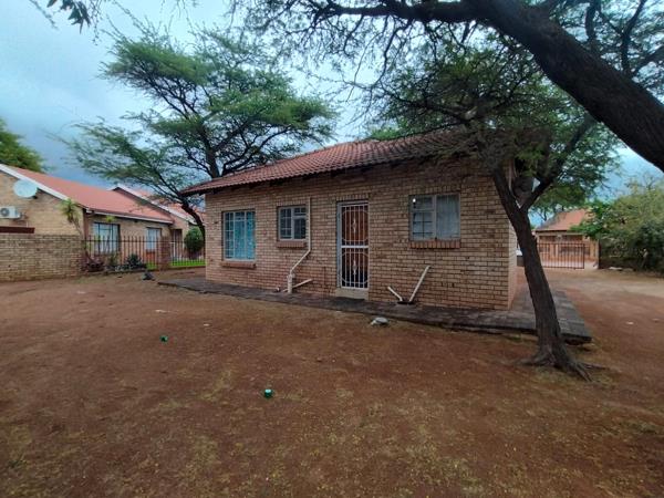 2 Bedroom House