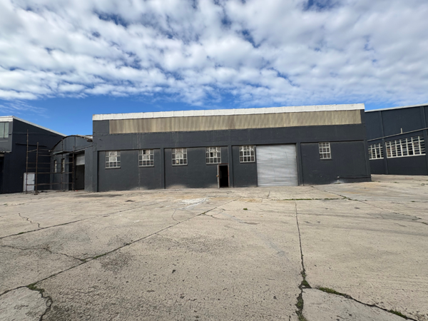 790 m² Industrial space