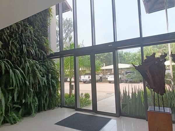 216 m² Office Space