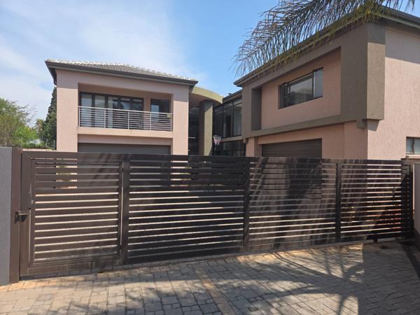 5 Bedroom House