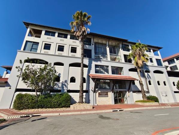 208 m² Commercial space