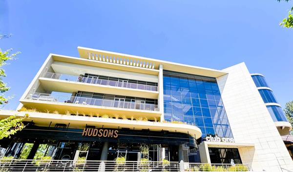 1 142 m² Office Space