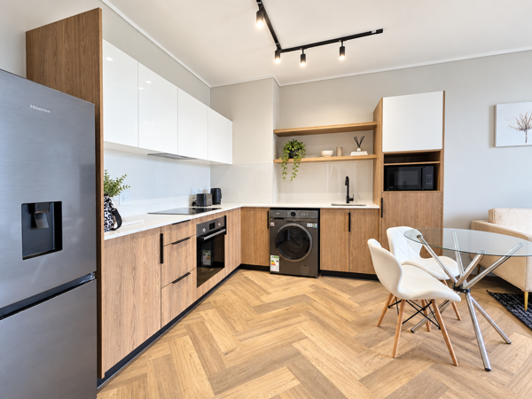 1 Bedroom Apartment