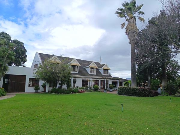 7 633 m² Farm