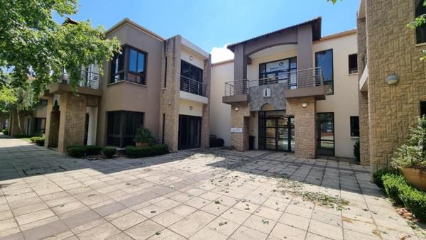 306 m² Commercial space
