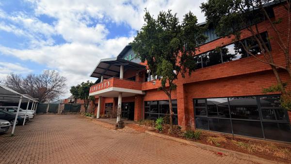 1 088 m² Industrial space