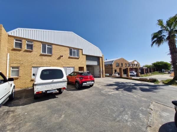 566 m² Industrial space