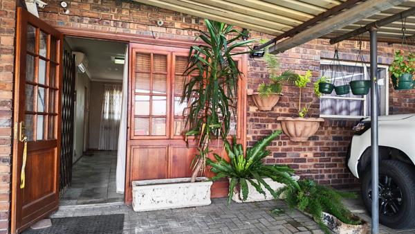 1 Bedroom House