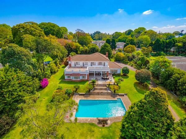 5 Bedroom House