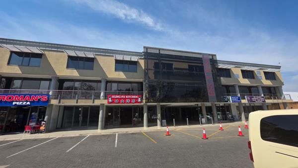 100 m² Commercial space