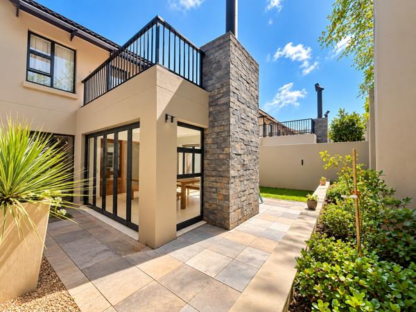 3 Bedroom Townhouse