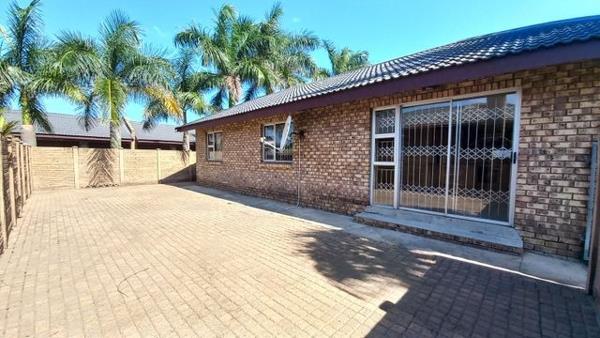 3 Bedroom Townhouse