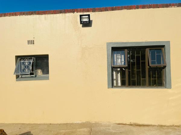 1 Bedroom Garden Cottage