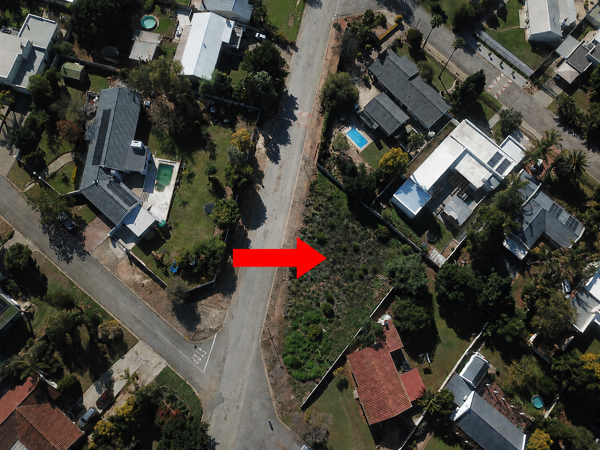 1 141 m² Land