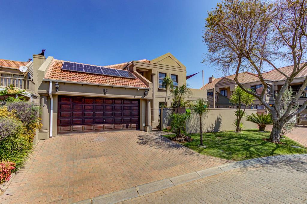 3 Bedroom Townhouse