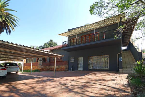 11 Bedroom House