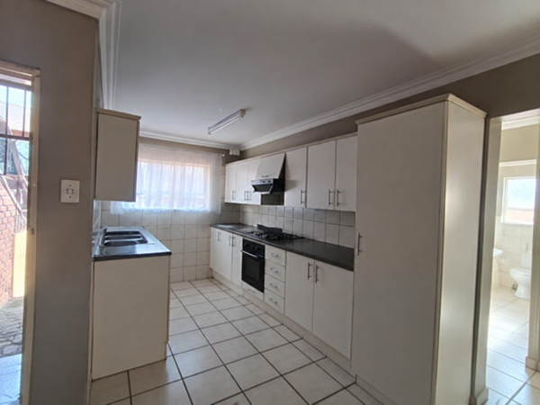 Apartment in Selection Park