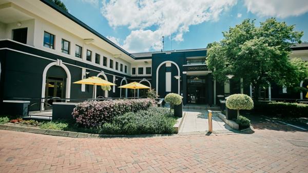639 m² Office Space
