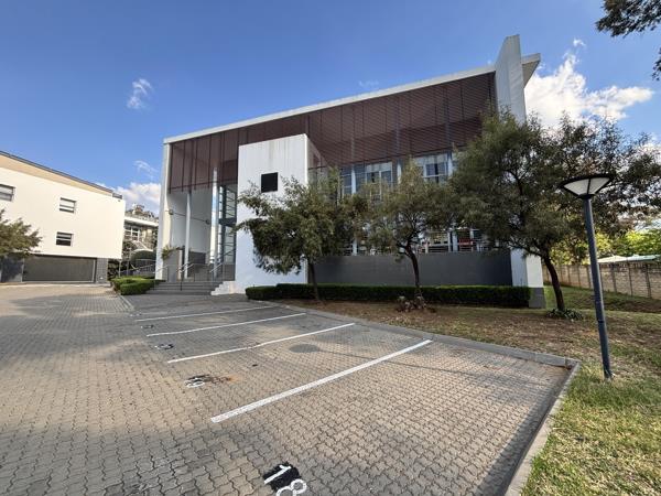 183 m² Commercial space