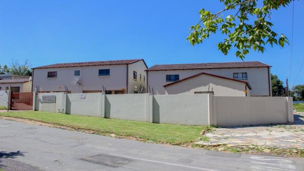 3 Bedroom Townhouse