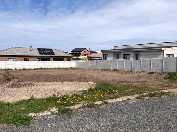 619 m² Land