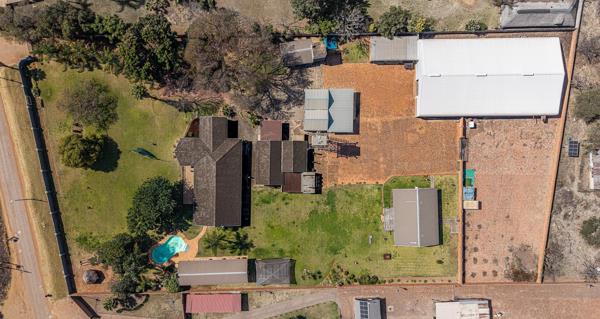 1 ha Smallholding