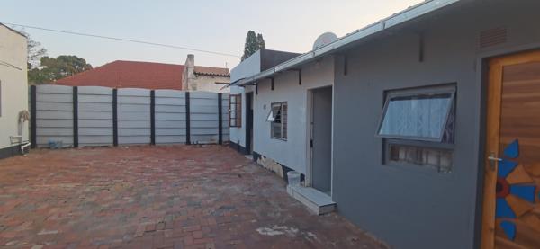 1 Bedroom Garden Cottage