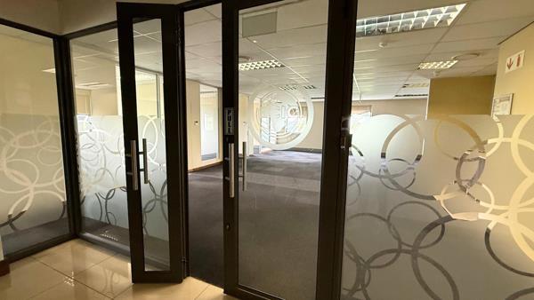 505 m² Office Space