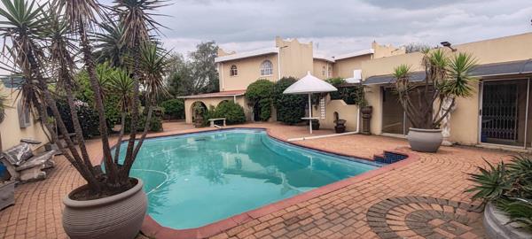 5 Bedroom House