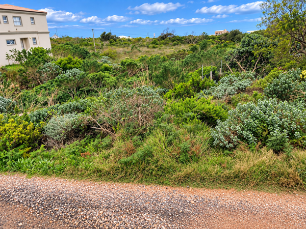880 m² Land