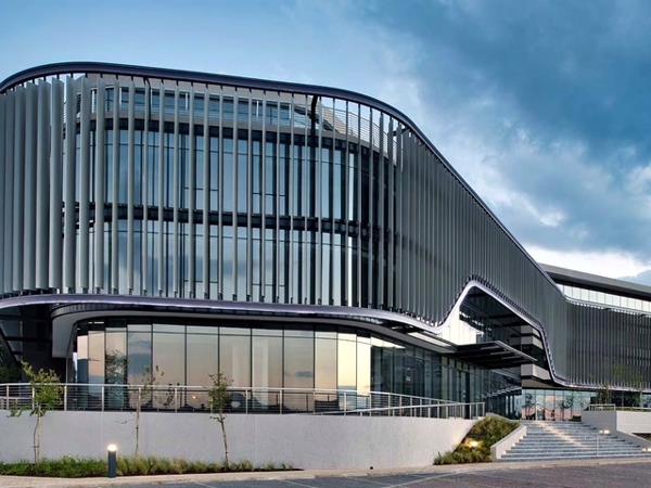 400 m² Office Space