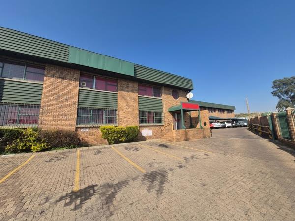 3 000 m² Commercial space