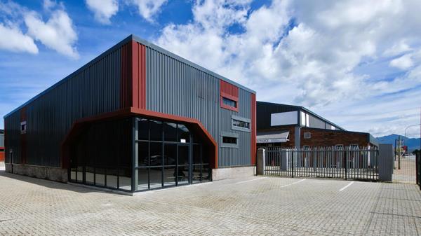 241 m² Industrial space