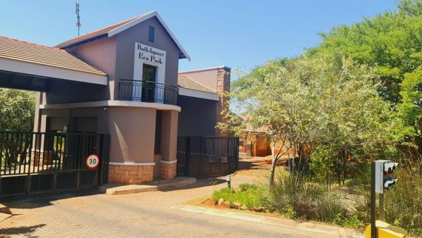 992 m² Land