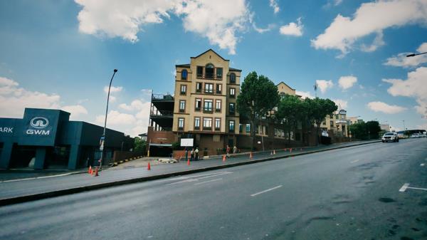 1 602 m² Office Space