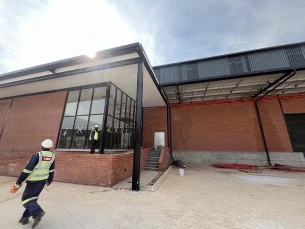 2 500 m² Industrial space